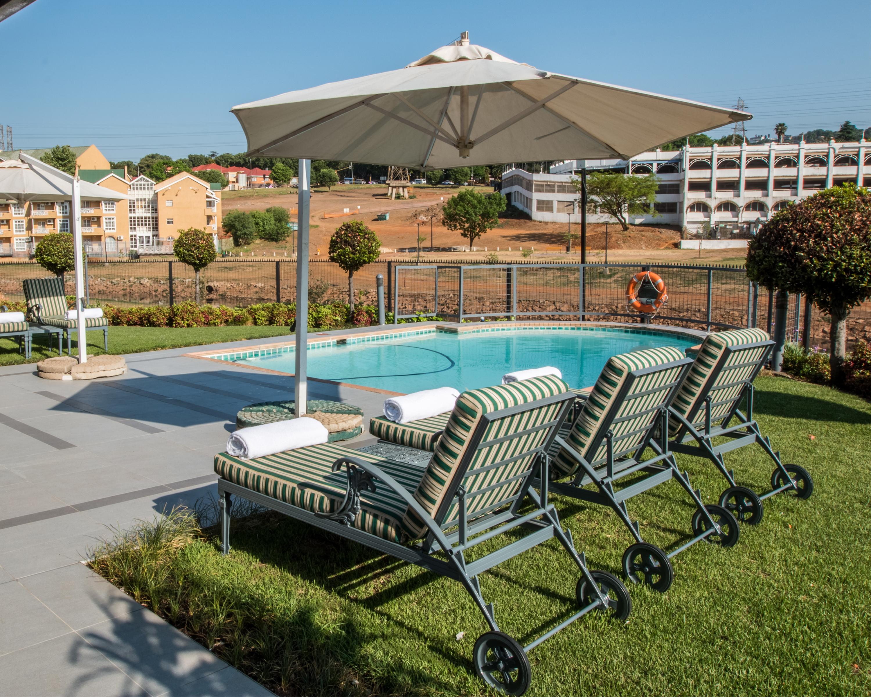 City Lodge Hotel Eastgate Johannesburg Exterior photo